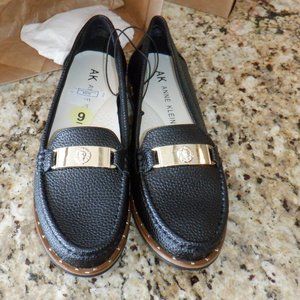 Black loafers Gold-Studded